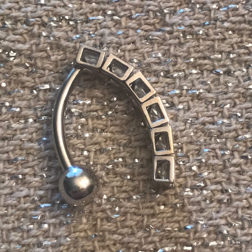 Belly button bling - Picture 5 of 7
